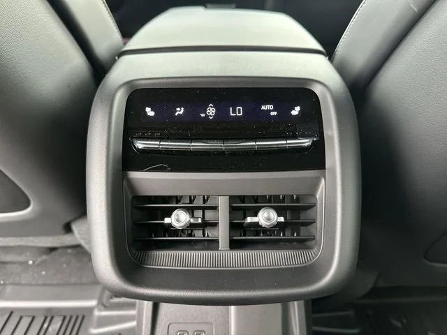 New 2026 Stellar Black Metallic Cadillac V-Series Premium image 21