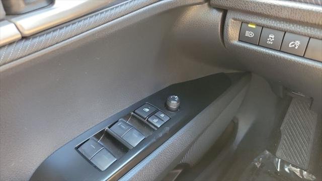 Certified Used 2025 ICE CAP Toyota  image 19