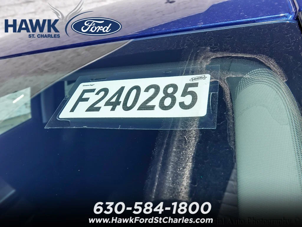 New 2024 Atlas Blue Metallic Ford SE image 17