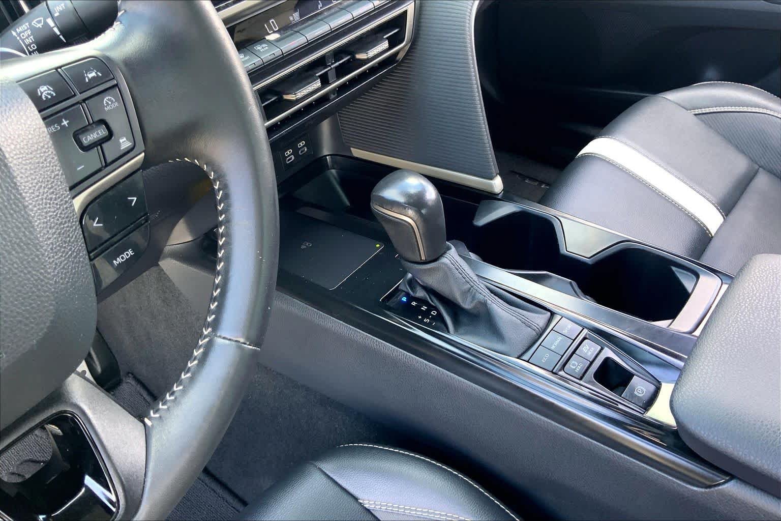 Used 2025 Underground Toyota SE image 16