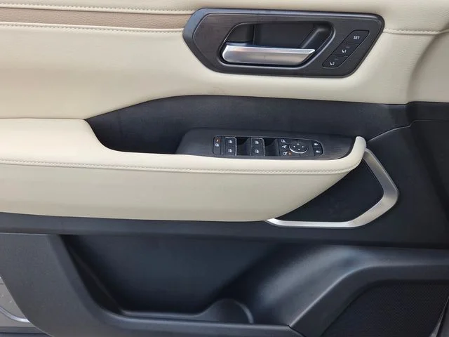 New 2026 Gun Metallic Nissan Platinum image 27