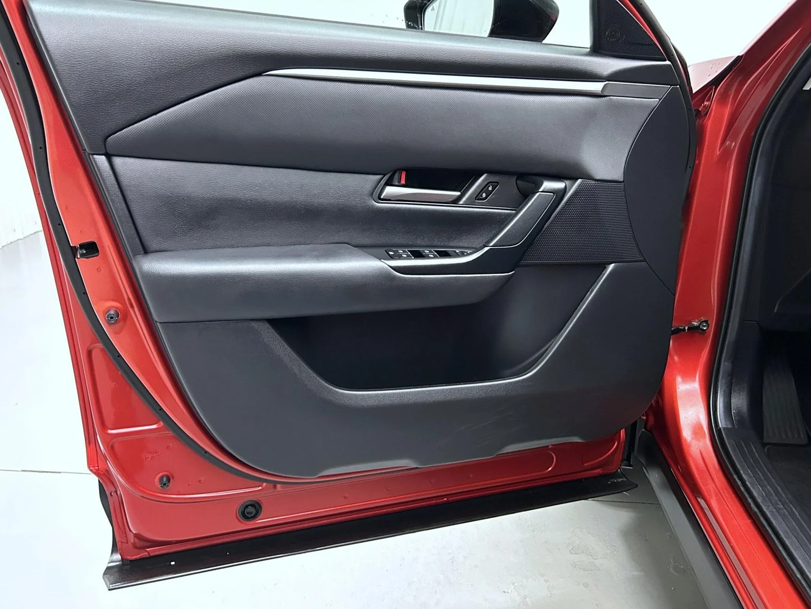 Certified Used 2024 Red Mazda 2.5 S Select Package image 9