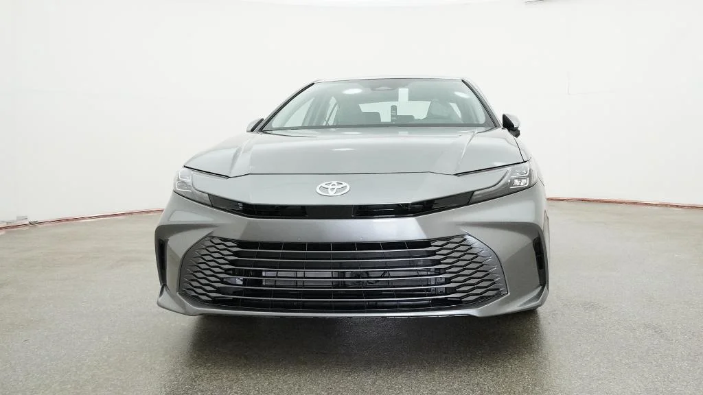 New 2026 Heavy Metal Toyota XLE image 6