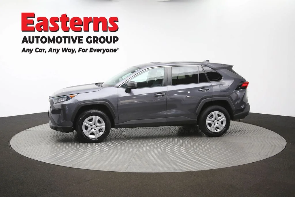 Used 2022 Gray Toyota LE image 56