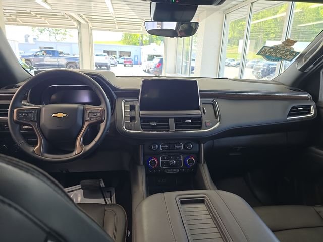 Used 2024 Gray Chevrolet High Country image 11
