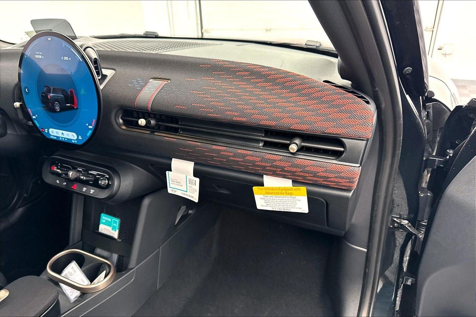 New 2026 Black Roof and Mirror Caps MINI Cooper S image 24
