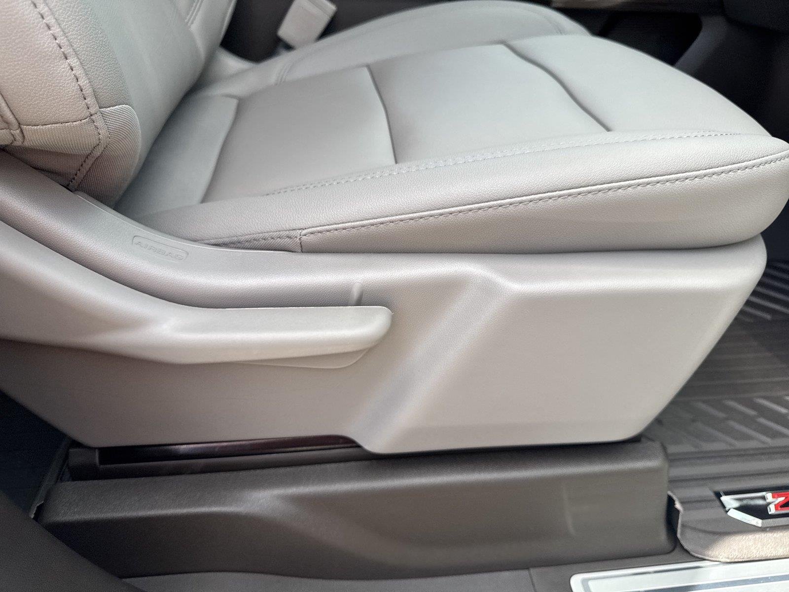 2026 Chevrolet Silverado 1500 LT - Photo 35