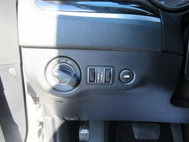 Certified Used 2023 White Chrysler Touring image 24