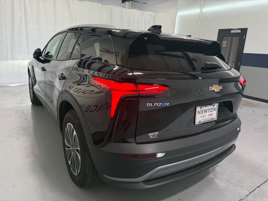 2025 Chevrolet Blazer EV LT - Photo 34