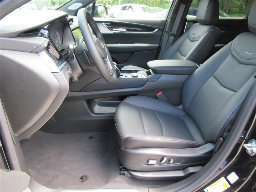 New 2026 Stellar Black Metallic Cadillac Premium Luxury image 17
