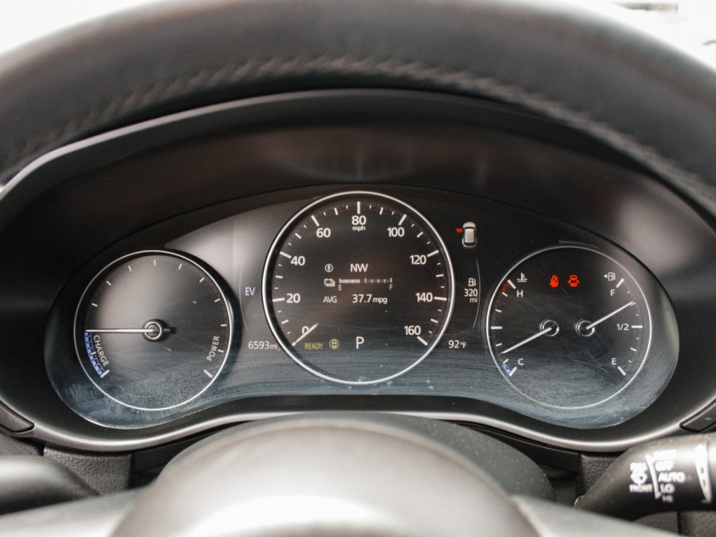 Certified Used 2025 Polymetal Gray Metallic Mazda Preferred image 15