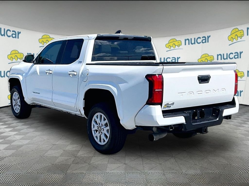 Used 2026 White Toyota SR5 image 4
