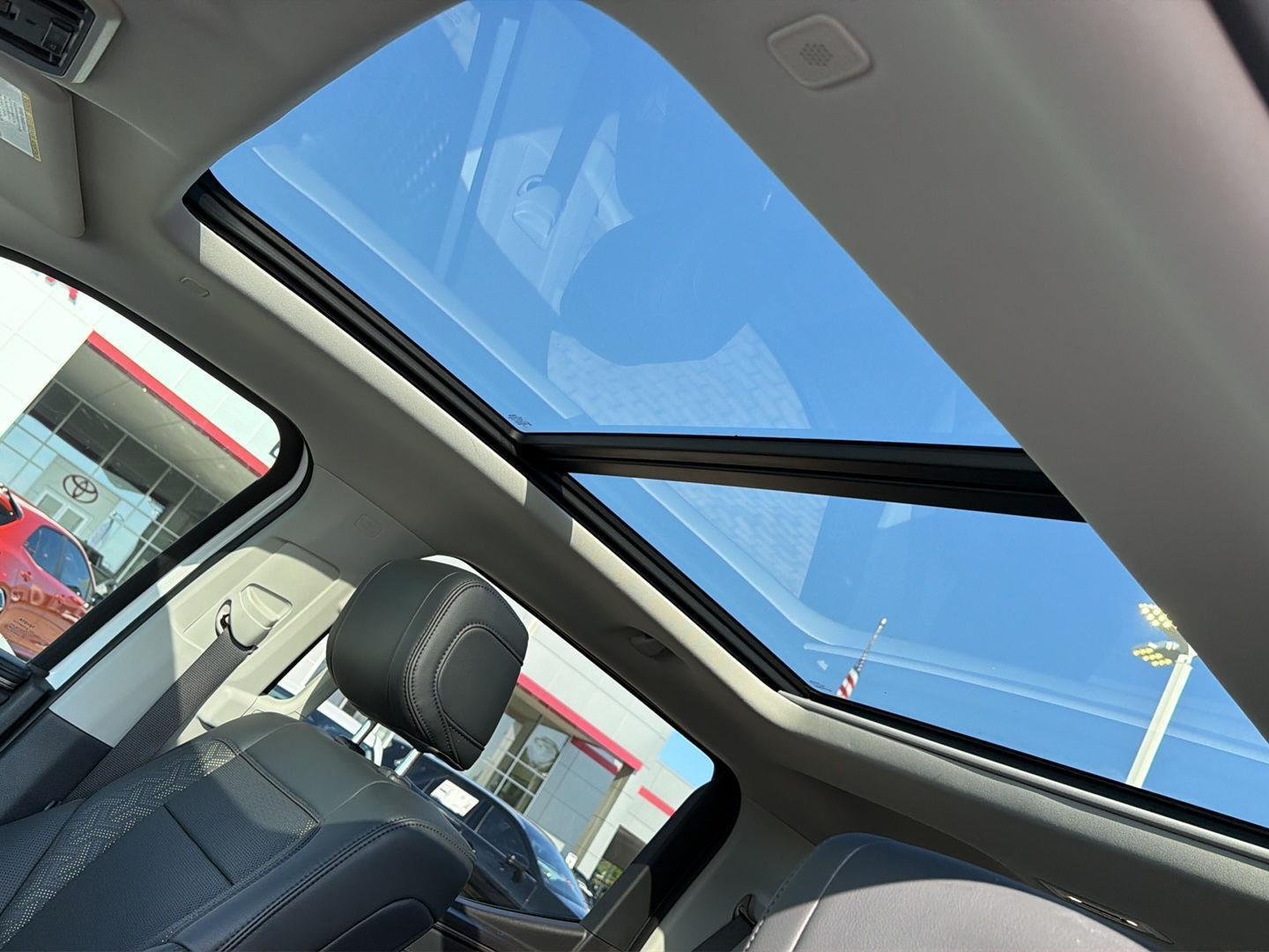 Used 2024 Wind Chill Pearl Toyota Limited image 32