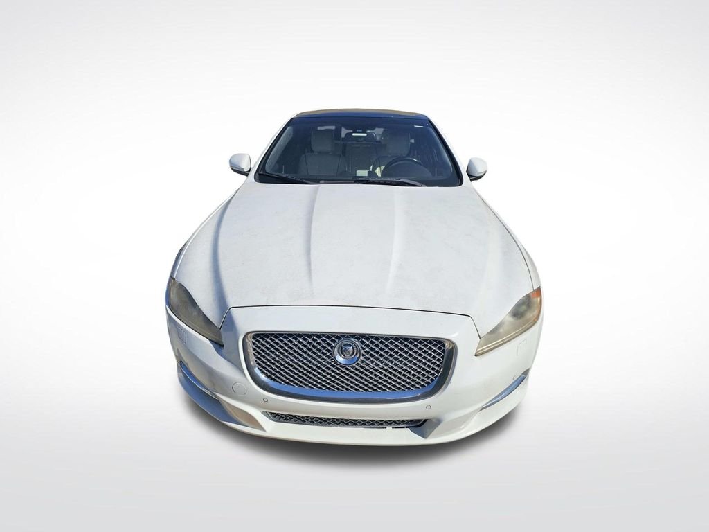 Used 2013 White Jaguar XJL Portfolio image 4