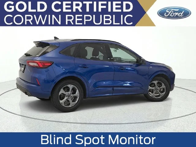 Certified Used 2023 Blue Metallic Ford ST-Line image 7