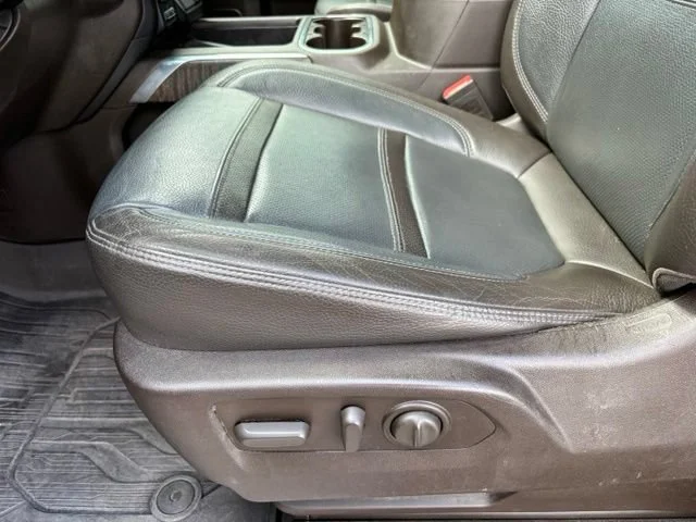 Used 2021 White GMC Denali image 15