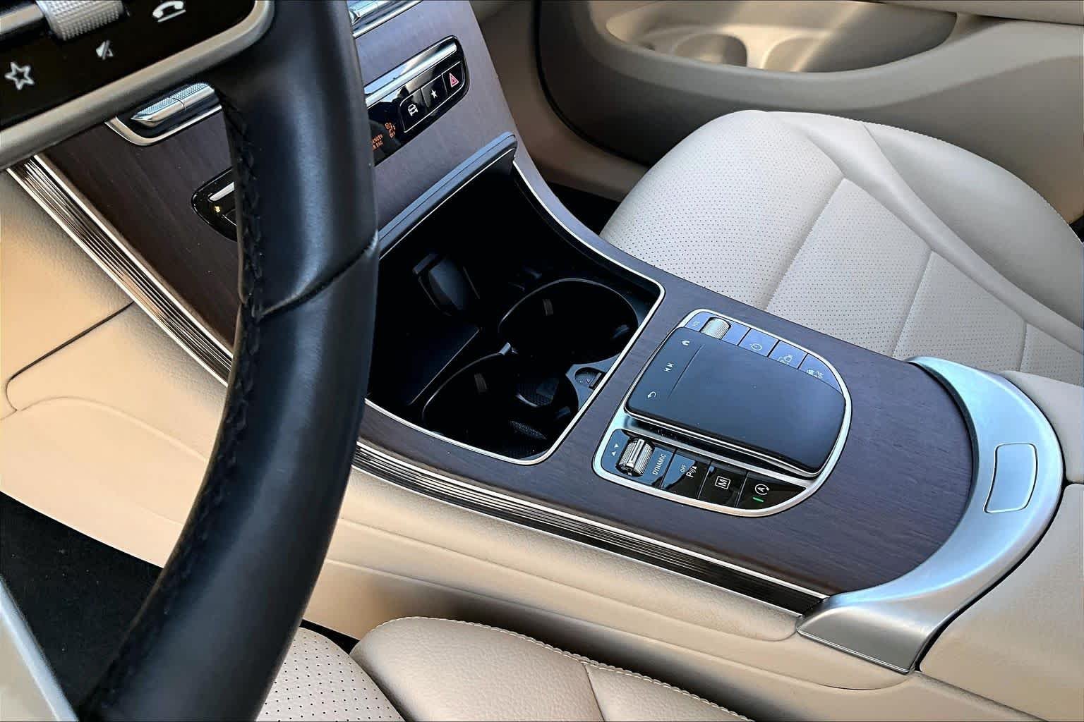 Used 2022 Mojave Silver Metallic Mercedes-Benz GLC 300 image 14