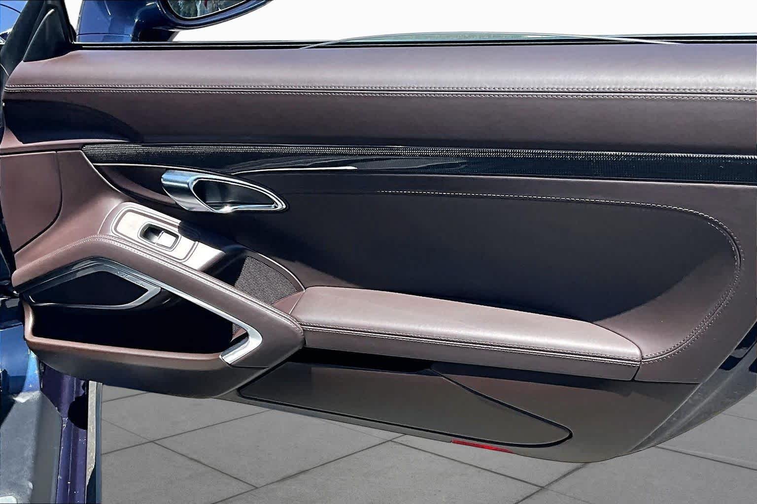 Used 2014 Dark Blue Metallic Porsche Turbo S image 18