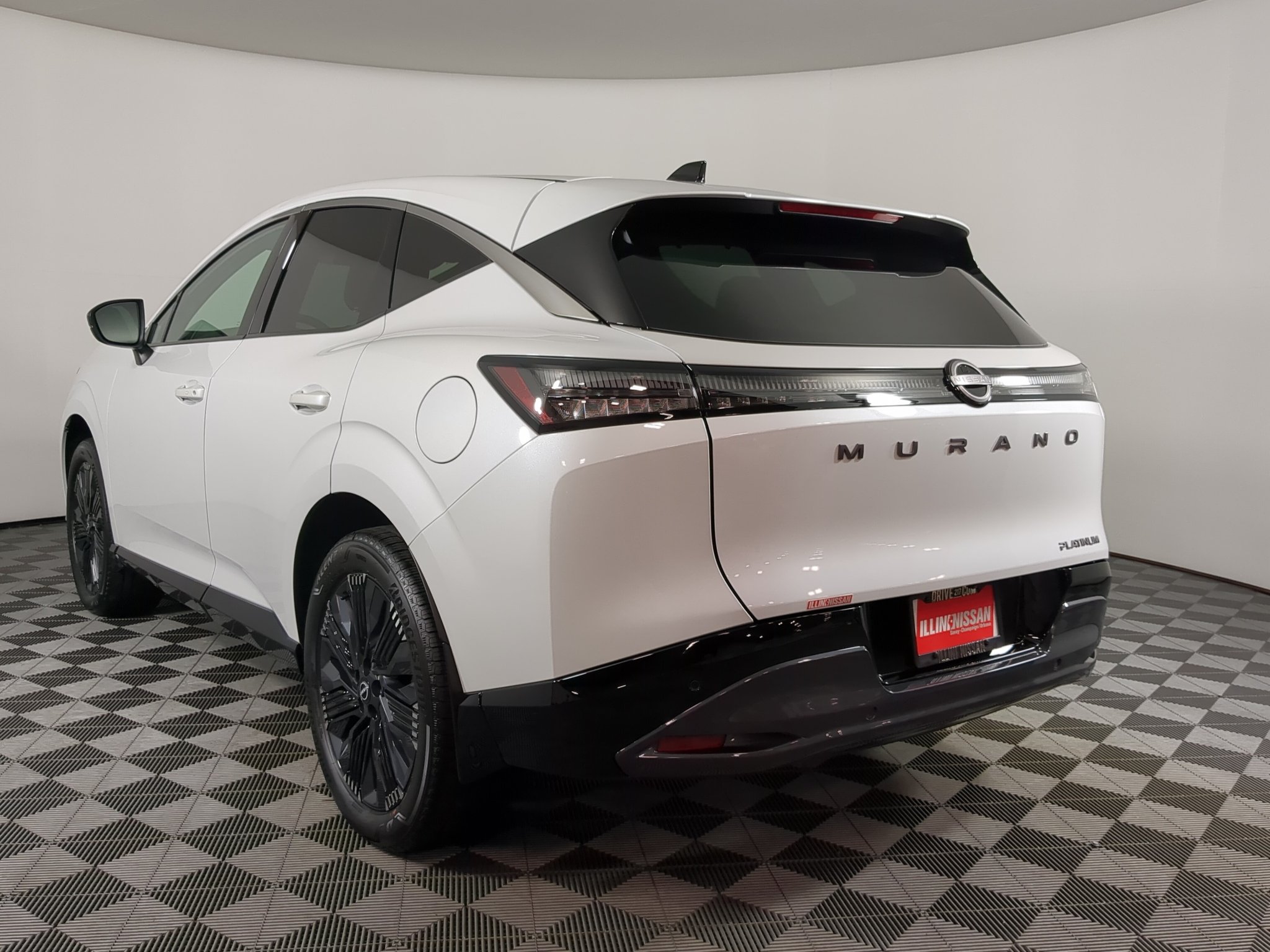 New 2027 Everest White Pearl TriCoat Nissan Platinum image 6
