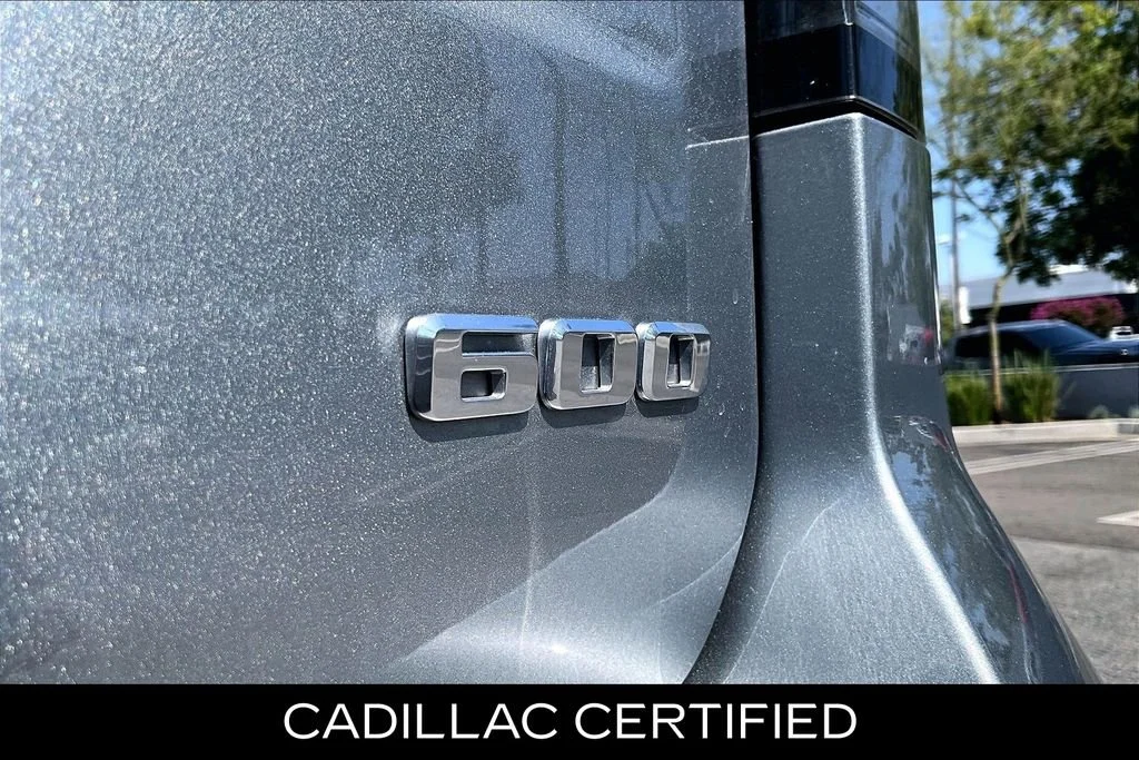 2024 Cadillac Escalade ESV Premium Luxury - Photo 11
