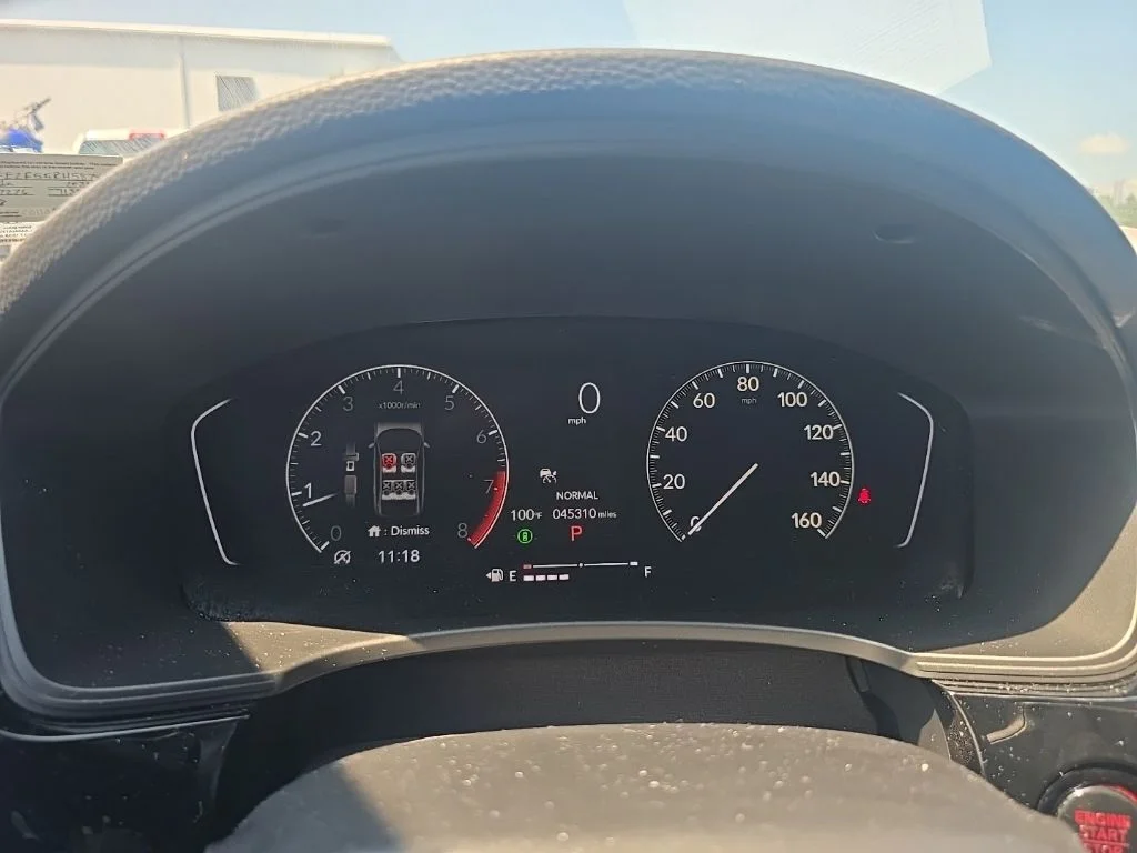 Used 2024  Honda Sport image 15