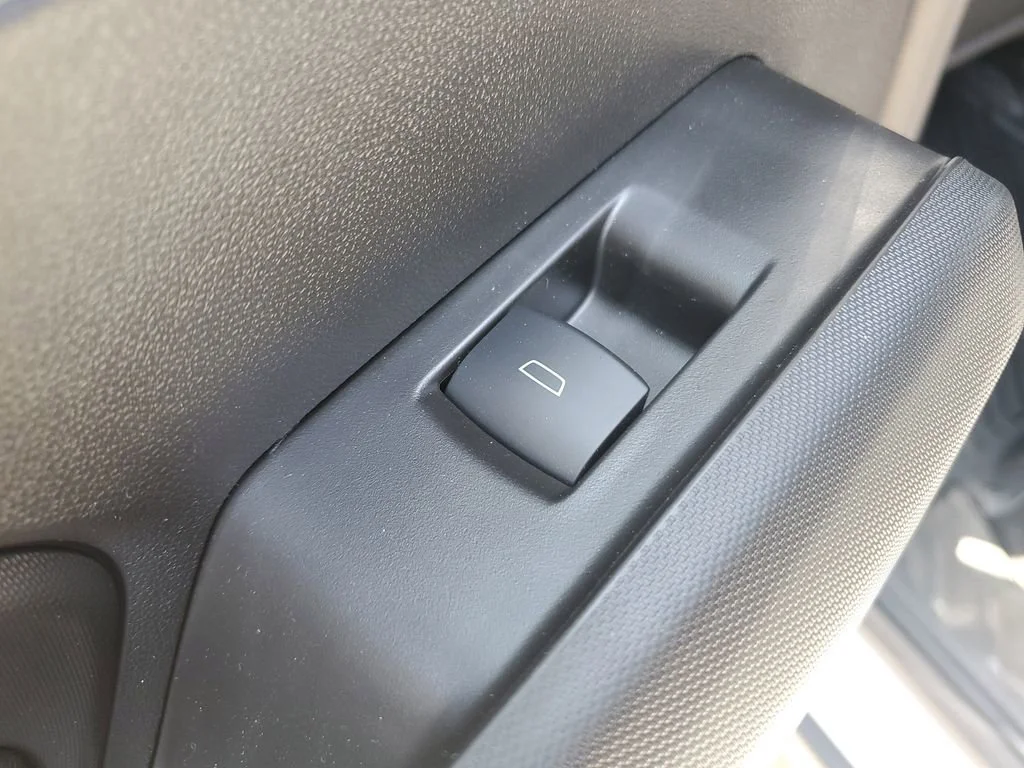 2026 Chevrolet Colorado LT - Photo 16