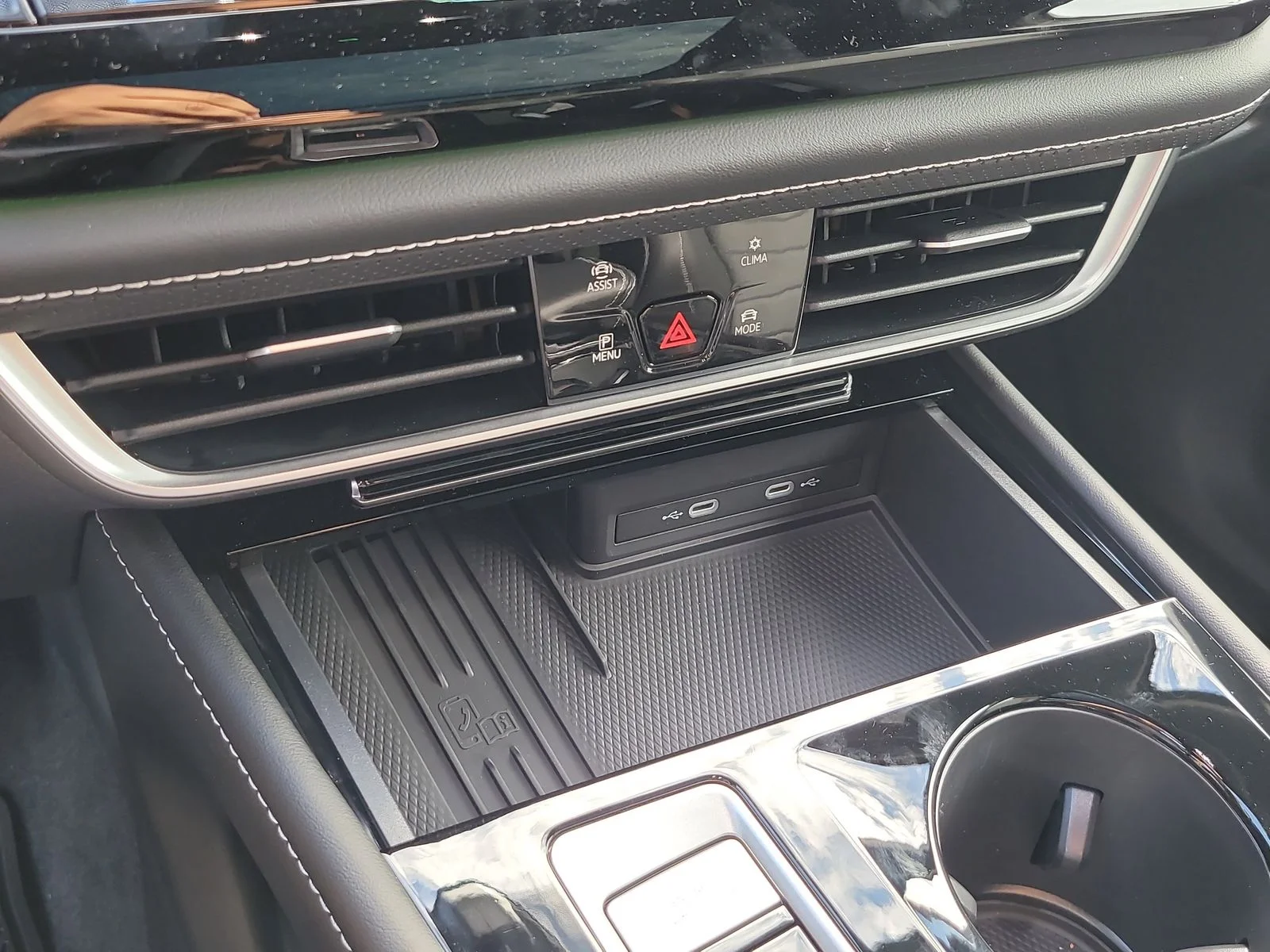 2026 Volkswagen Atlas Cross Sport SEL R-LINE - Photo 25