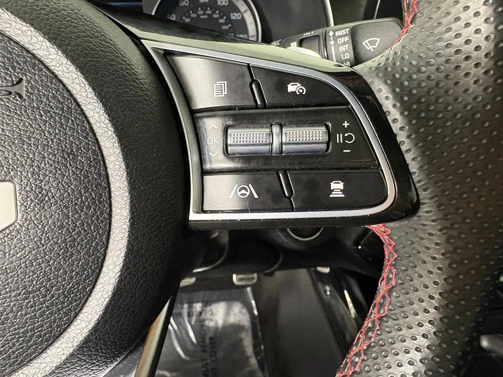 Used 2023 Black Kia GT image 25