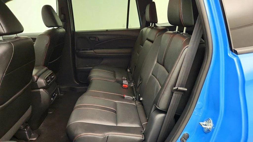 Used 2025 Diffused Sky Pearl Honda TrailSport AWD image 22