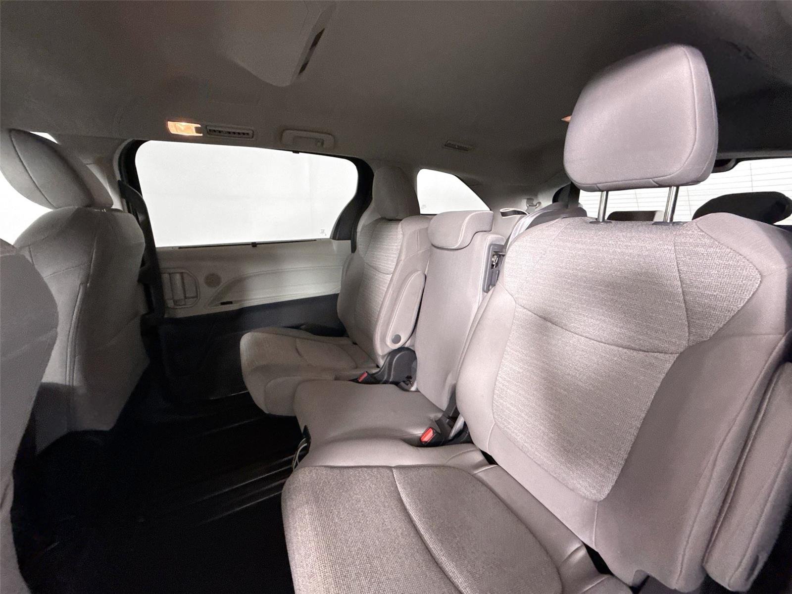 Used 2022 Midnight Black Metallic Toyota LE image 27