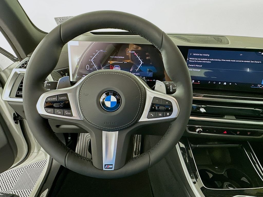 New 2026 Mineral White Metallic BMW xDrive40i image 10