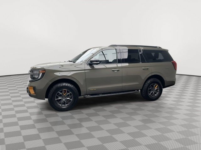 Used 2025 Wild Green Ford Tremor image 43