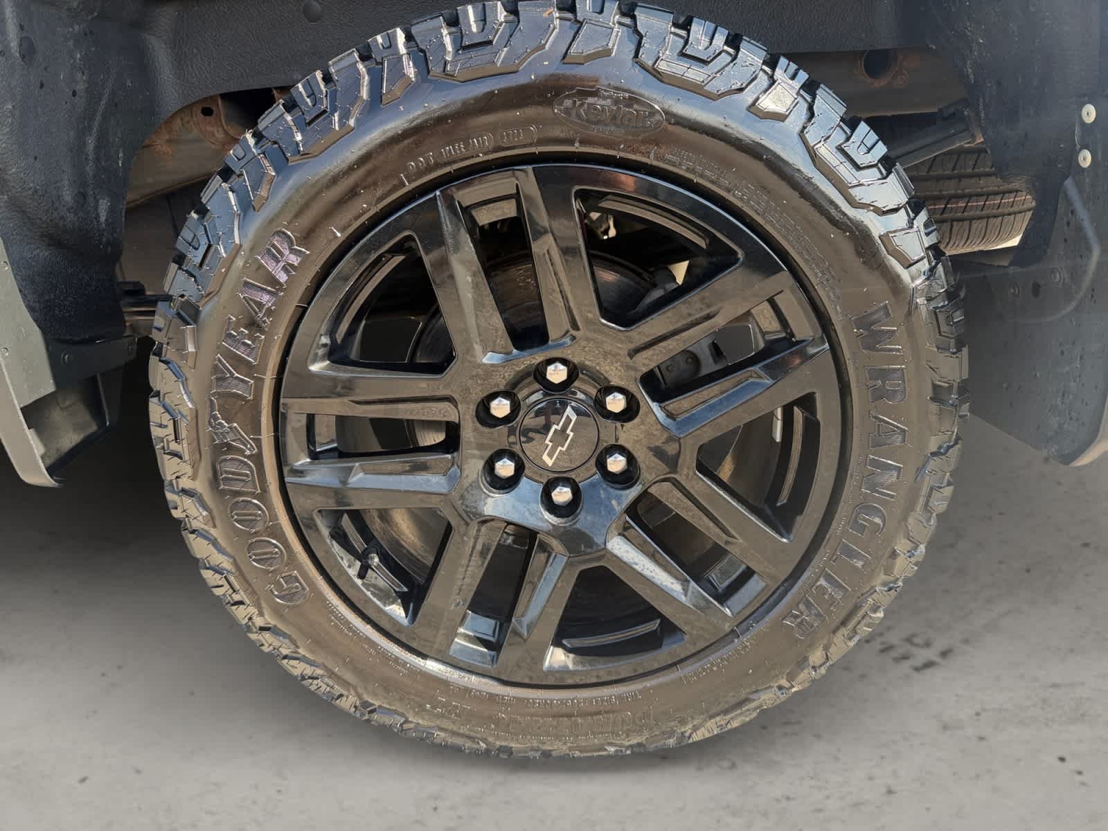 Used 2021 Shadow Gray Metallic Chevrolet LT Trail Boss image 10