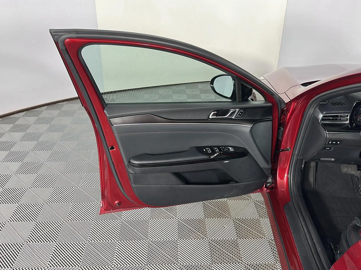 Used 2024 Passion Red Tintcoat Kia GT image 17