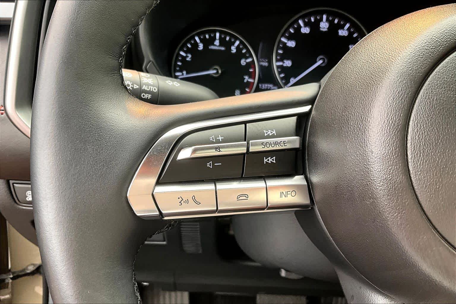 Used 2025 Zircon Sand Metallic Mazda 2.5 Turbo Meridian Edition image 22