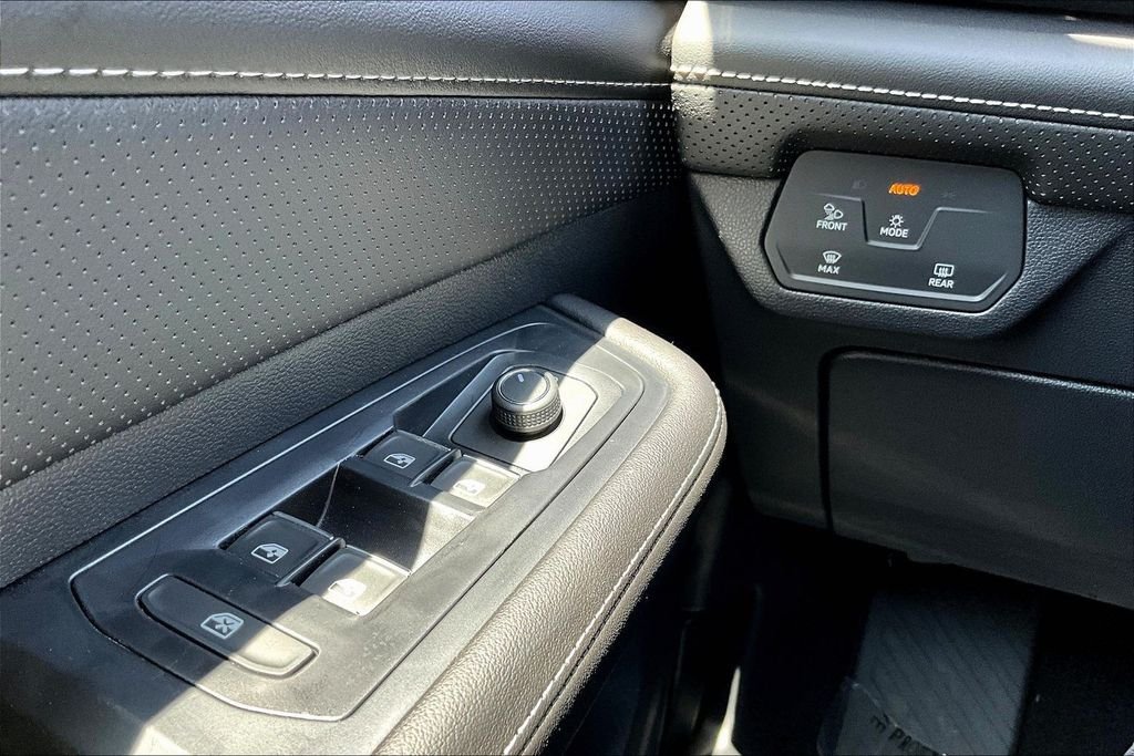New 2026 Gray Volkswagen SE w/Technology image 14