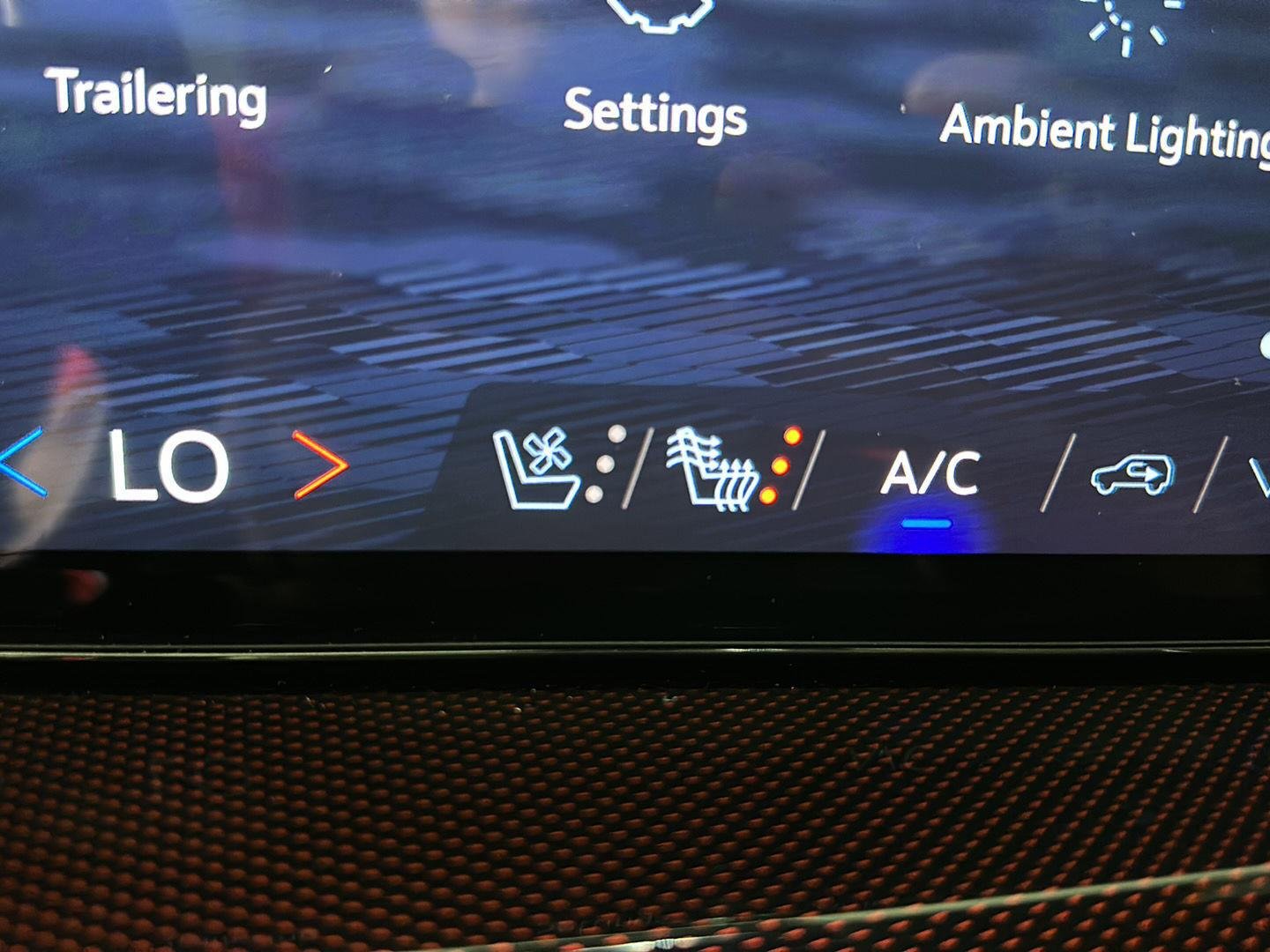 Used 2026 Mosaic Black Metallic Chevrolet AWD RS image 13