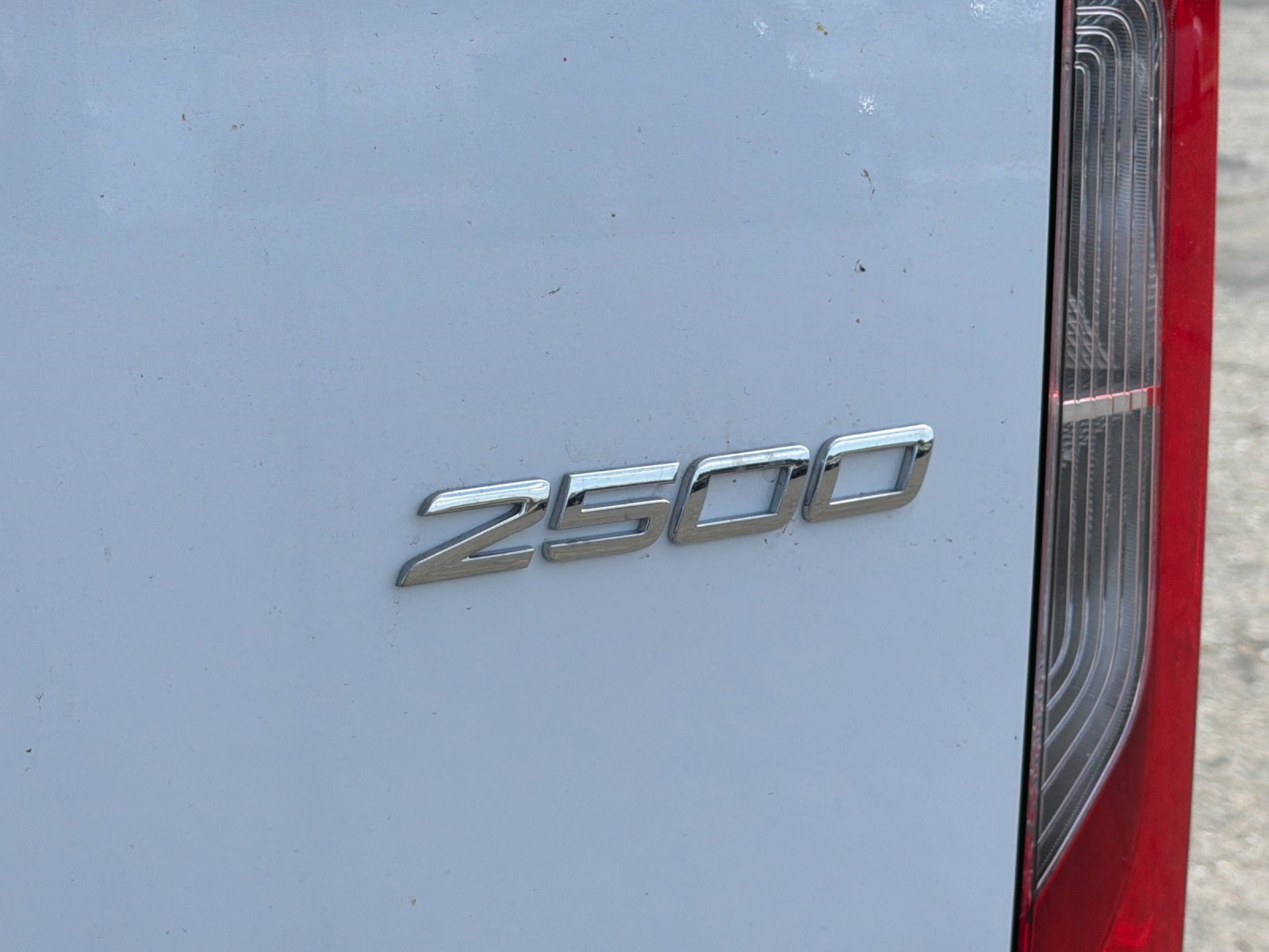 New 2026 Arctic White Mercedes-Benz 2500 High Roof SO Diesel 144 WB image 25