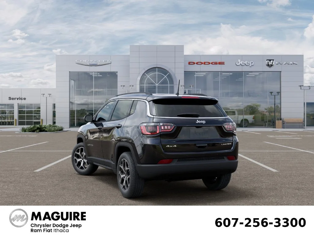 New 2026 Diamond Black Crystal Pearl-Coat Exterior Paint Jeep Limited image 3