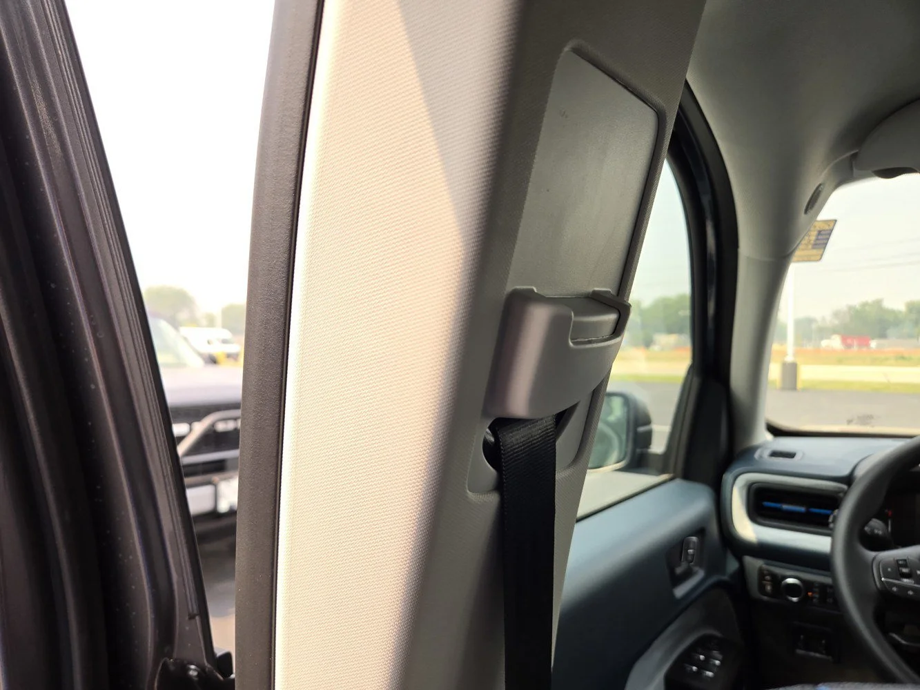New 2026 Carbonized Gray Metallic Ford XLT image 20