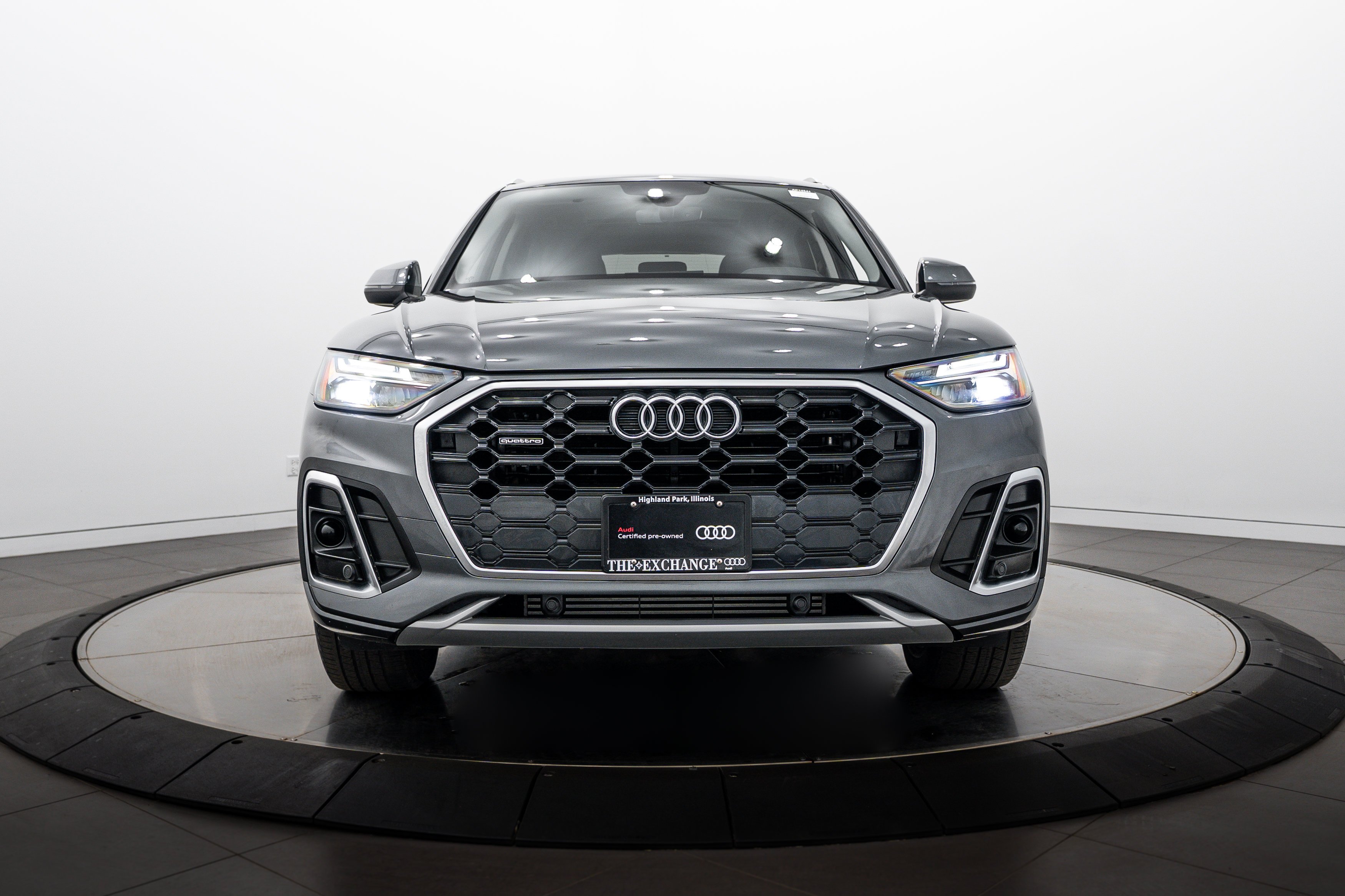 Certified Used 2023 Daytona Gray Pearl Effect Audi S line Premium image 24