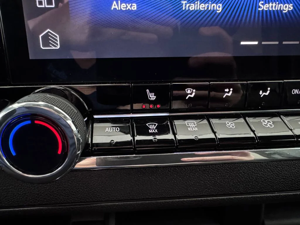 2025 Chevrolet Colorado Trail Boss - Photo 23