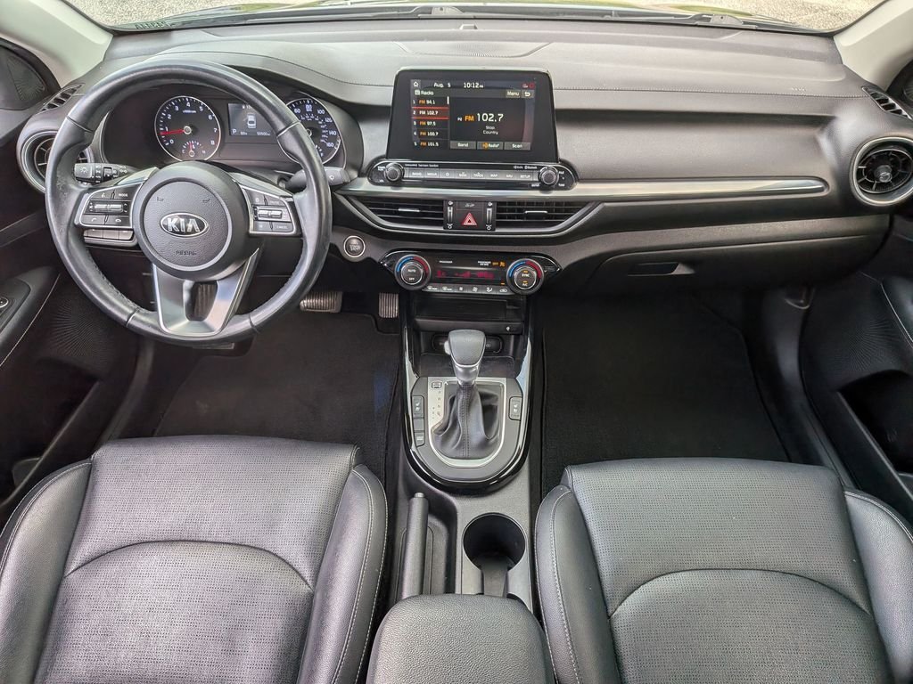 Used 2021 Gray Kia EX image 31