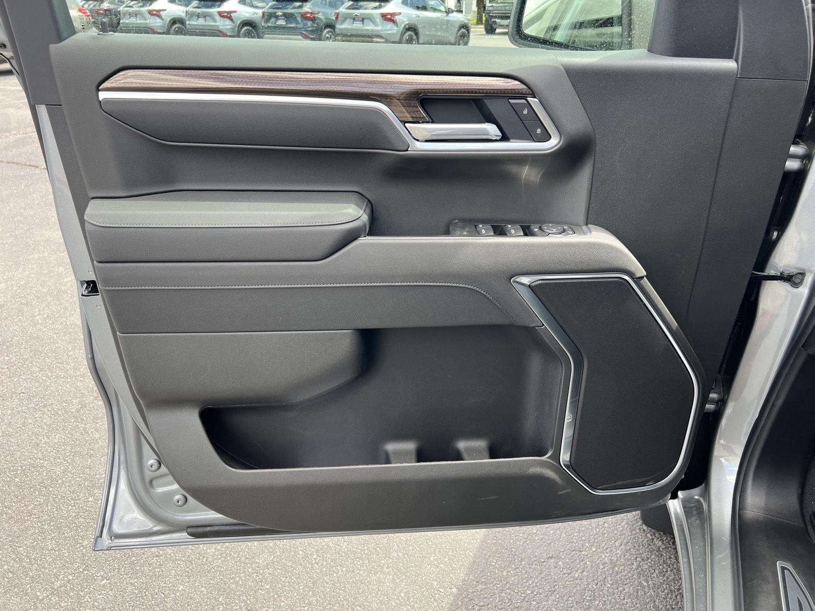 2026 Chevrolet Silverado 1500 LT - Photo 14