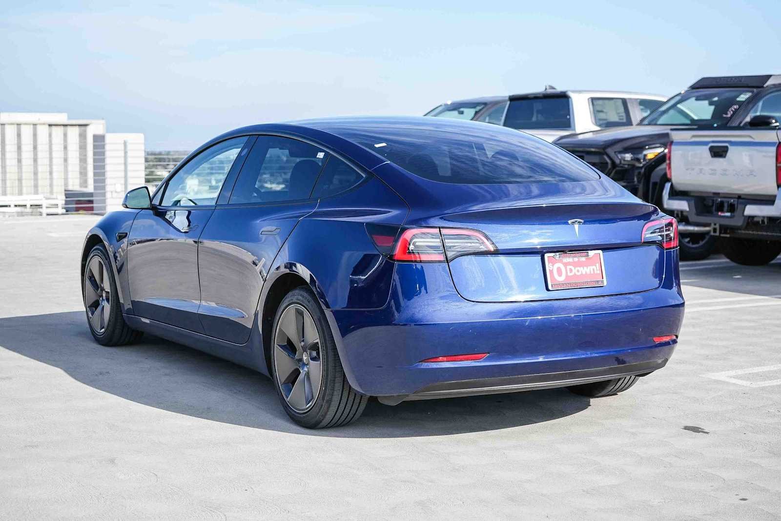 Used 2023  Tesla  image 8