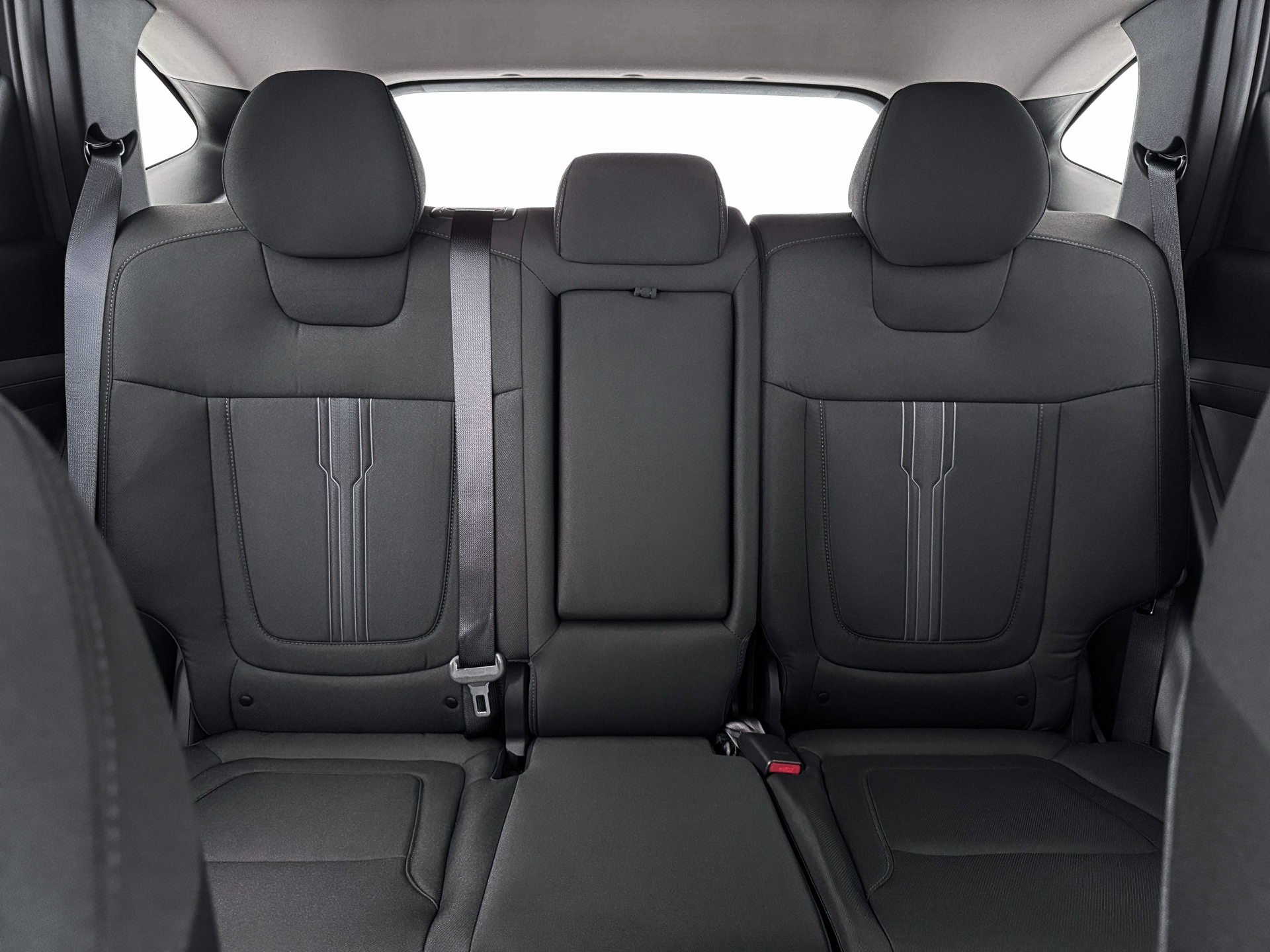 New 2026 White Hyundai SEL FWD image 16