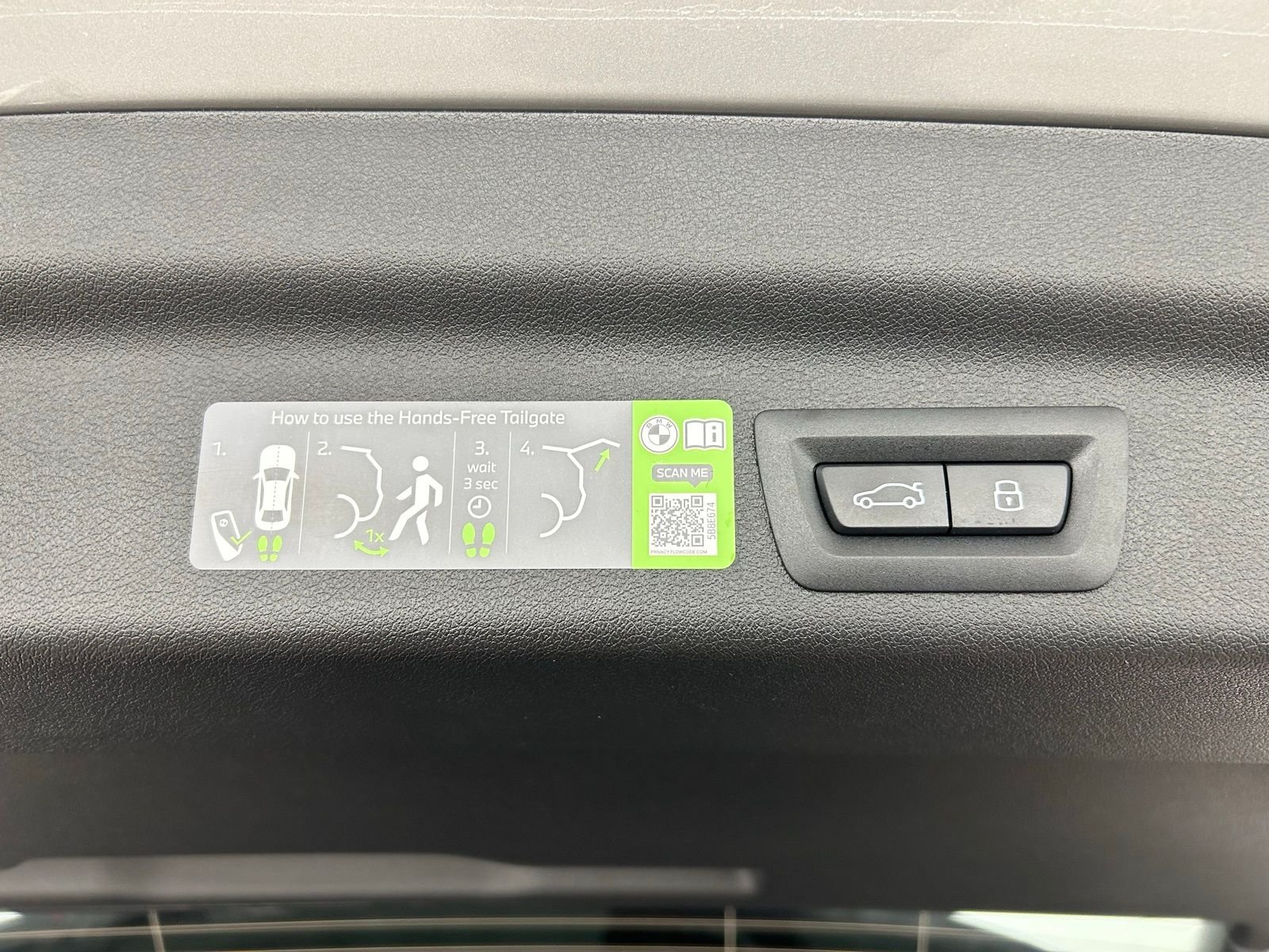 New 2026 Space Silver Metallic BMW xDrive28i image 60