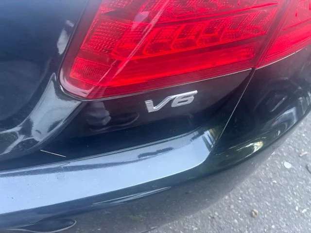 Used 2013 Black Honda EX-L image 6