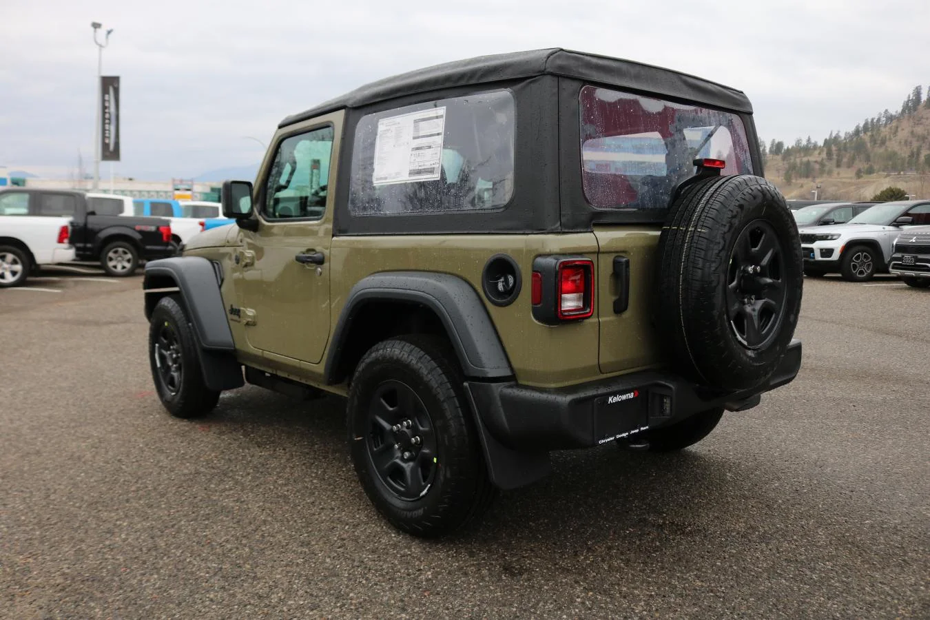 New 2026 41 (pj5) Jeep Sport image 8