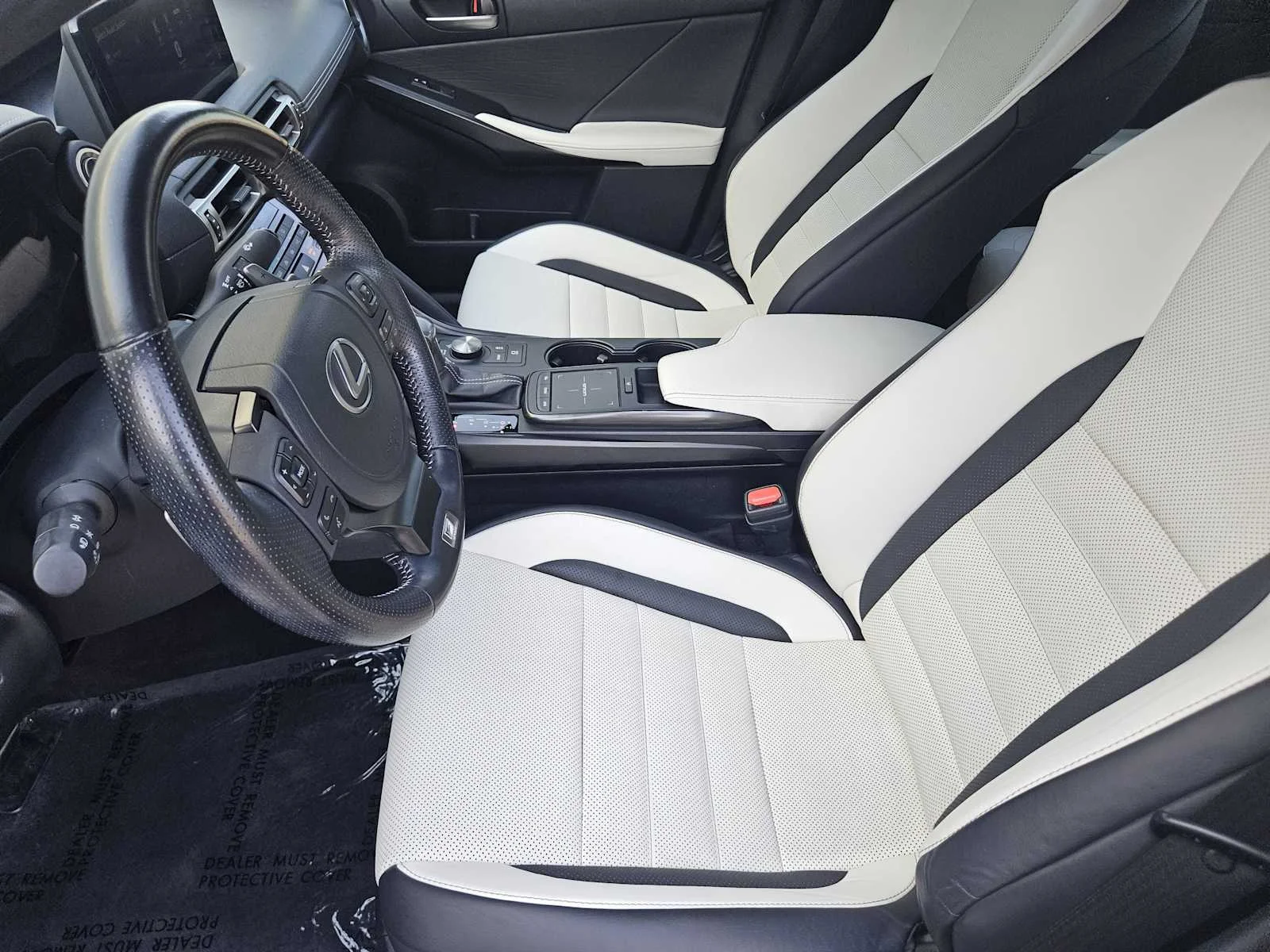 Used 2022 Ultra White Lexus F SPORT image 8
